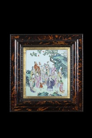 Placca in porcellana a smalti policromi decorata con Immortali