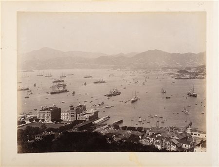 Harbour, Hong Kong 1880ca.

Due stampe fotografiche all'albumina montate su car