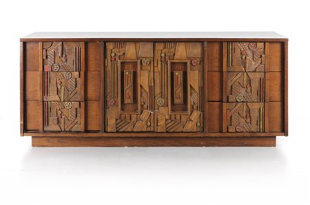  PRODUZIONE USA, anni'50. <br>Una credenza. 