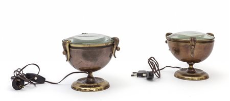  DUE LAMPADE DA TAVOLO, anni '50. <br>Ottone, 