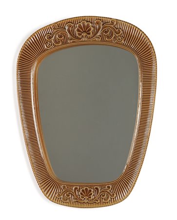 UNO SPECCHIO DA PARETE, anni '60. <br>Vitreous 