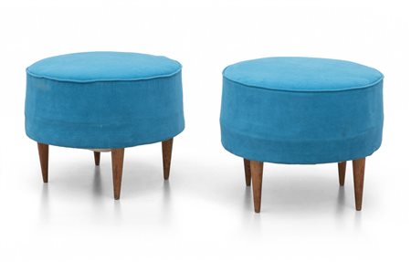  DUE POUF, anni '60. <br>Strutture e gambe in 