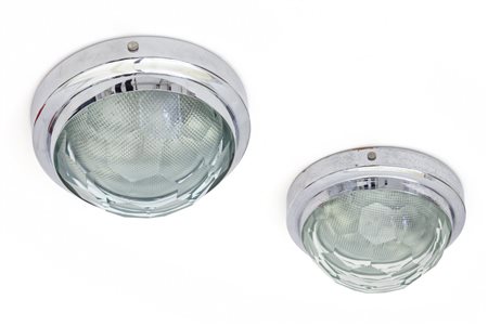  DUE PLAFONIERE, anni '60. <br>Ottone cromato, 