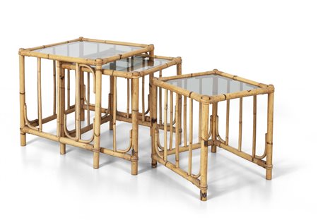 TRE TAVOLINI SOVRAPPONIBILI, anni '60. 