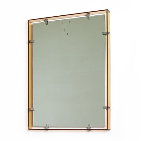  UNO SPECCCHIO DA PARETE, anni '60. <br>Cristallo 