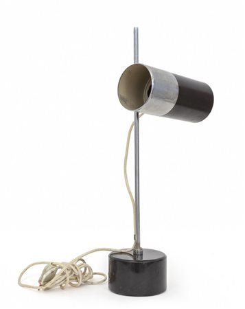 UNA LAMPADA DA TAVOLO, anni '60. <br>Ardesia, 