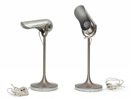 DUE LAMPADE DA TAVOLO, anni '70. <br>Marmo, 