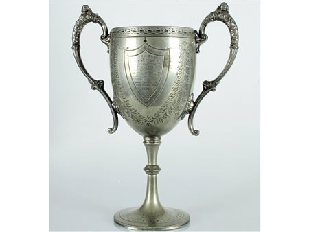 Coppa in metallo argentato Anno 1920 Altezza 29.5 cm