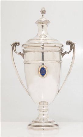 ARGENTERIA MIRACOLI DI ROMEO E FIGLI, Milano Piccola coppa con stemma blu sul...