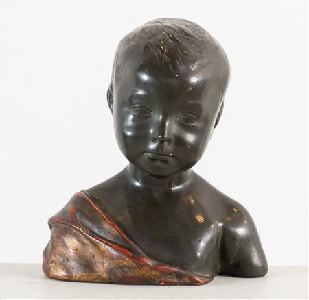 Busto di bambino in gesso. Germania, fine XIX secolo. Cm 27,5x23x16.