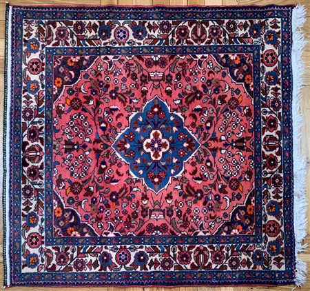 TAPPETO TABRIZ cm 112x120