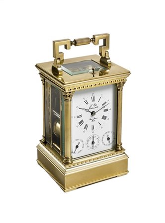 L'EPEE
Officier con cassa in ottone e vetri
Epoca seconda metà secolo XX
Movime