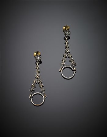 Montatura originale dei diamanti lotto 364 e lotto 366 per orecchini pendenti i