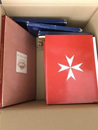 REPUBBLICA, S.M.O.M. 1979/1989
Insieme di 4 libretti ufficiali con le annate 19