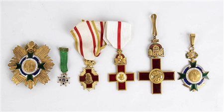 Lotto di sei decorazioni