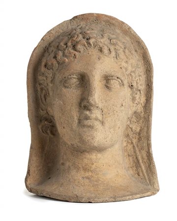 ROMAN TERRACOTTA VOTIVE MALE HEAD
4th - 3rd century BC
