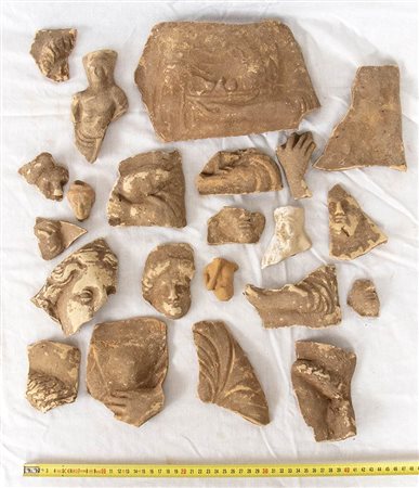 LARGE GROUP OF GREEK TERRACOTTA FRAGMENTS
4th - 2nd century BC

