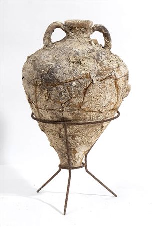 ROMAN “GAULOISE” TYPE AMPHORA
2nd - 3rd century AD
