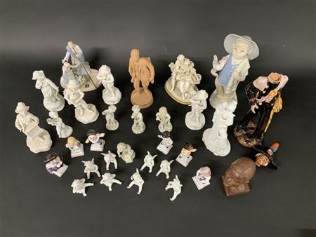 Manifatture diverse, lotto di numerose figure e gruppi in porcellana, ceramica