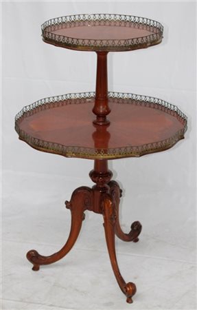 Etagere tripode a due ripiani intarsiati e decorati da ringhierine (cm h. 90x60