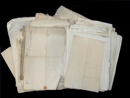 [RESTAURO] Copioso lotto di carte bianche principalmente dei secoli XVIII-XIX,