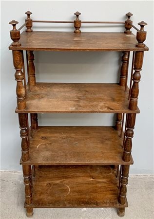 Étagère a quattro ripiani con montanti torniti, secolo XIX (cm 54x103x28) (dife