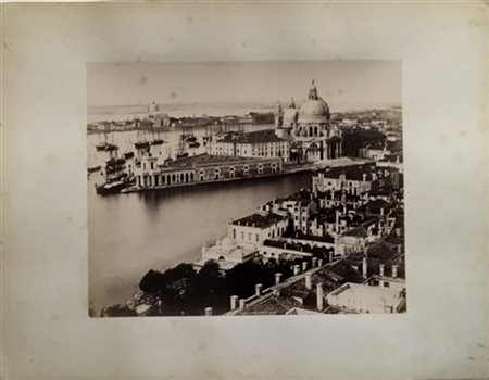 Venezia, veduta dall'alto della Giudecca. 1880 ca.

Fotografia originale all'al