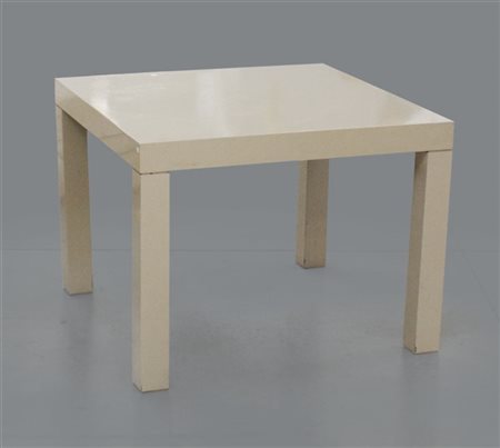 Paolo Tommasi Tavolino da salotto. Produzione Molli, Roma, anni '70/'80. Legno l