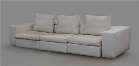 Flexteam Divano a tre posti modello "Skate". Italia, produzione recente. Pelle b