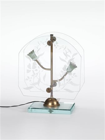Pietro Chiesa (1892 – 1948) Lampada da tavolo;Con base in cristallo verde...