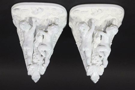 Laveno Keramik/Ceramiche di Laveno Coppia di mensole, Inizio ‘900;In...