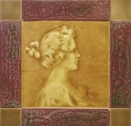 Fornace Guerra - Gregorj Profilo di donna, 1900/1910;Rara piastrella in...