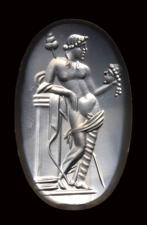 A large roman italic chalcedony intaglio. Dionysos with mask. 
