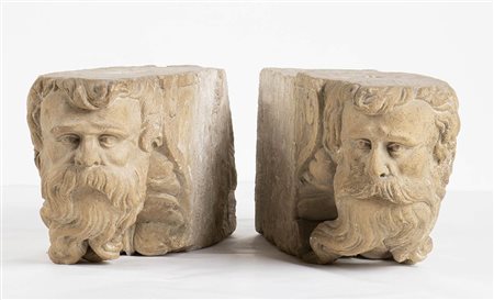 Coppia di protomi antropomorfe