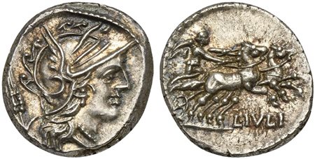 L. Julius, Denarius, Rome, 101 BC; AR (g 3,92; mm 18; h 6); Helmeted head of...