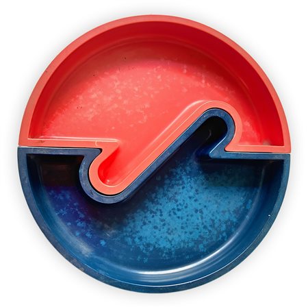 Lamperti, centro tavola composto da due elementi in plastica nei toni del...