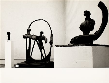UGO MULAS (1928-1973) - Senza Titolo (Sculture di Augusto Perez)