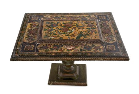 Tavolino basso in legno dipinto - costituito da un'antica tavola decorata in...