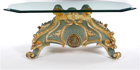 Tavolino da salotto in legno laccato verde e oro - costituito da una base in...