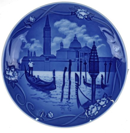 PIATTO DECORATIVO in porcellana Bing & Grondahl Copenhagen serie Jorden Rundt...