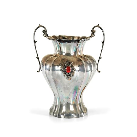 Vaso in argento e pietra dura, Italia XX secolo