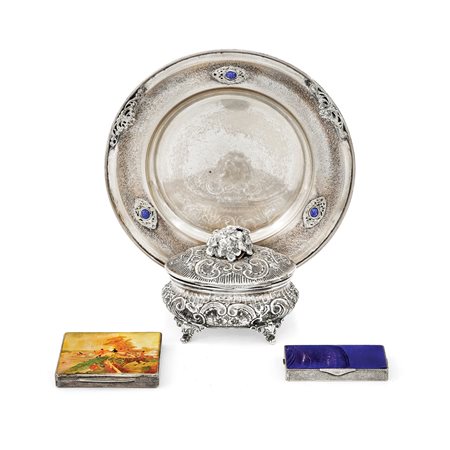 Lotto di quattro argenti e sterling, Italia e Inghilterra XX secolo