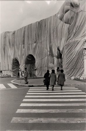 Christo PORTA PINCIANA fotografia, cm 30x20 realizzata da studio fotografico...