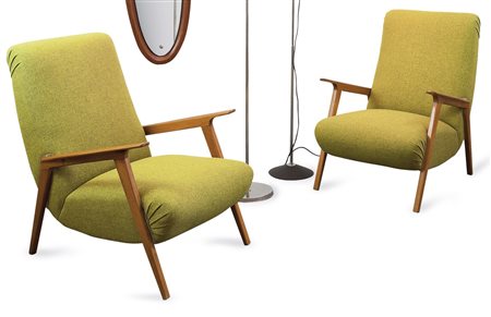 POLTRONE - Coppia di poltrone in legno di faggio, rivestimento in tessuto....