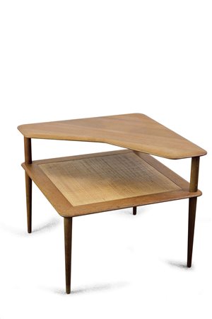 HVIDT & MOLGAARD - Tavolino d'angolo mod. 519. Legno di teak e paglia di...