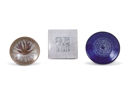 CONTENITORI - Lotto di tre contenitori in smalto. STUDIO DEL CAMPO, Due...