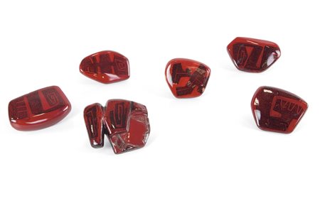 CERRATO VICTOR - Sei attaccapanni in ceramica rossa al selenio con supporto...