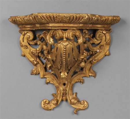 Mensola Luigi XIV in legno finemente intagliato e 
