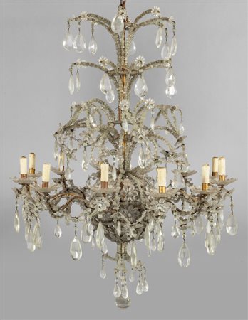 Lampadario a 12 luci in stile Luigi XIV, ricca 