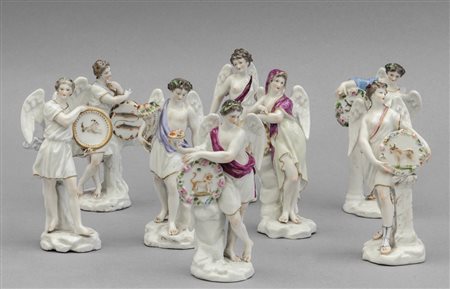 Otto statuine in porcellana policroma di Meissen 